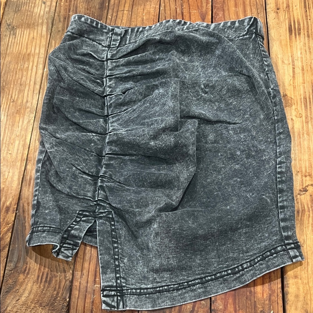 Mustard Seed Charcoal Ruched Pencil Skirt